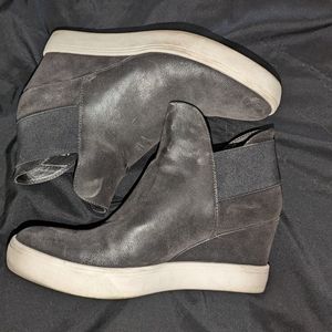 Maurice's wedge sneaker